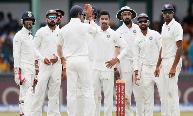 Images for Coach Shastri, Indian players arrive in Kolkata