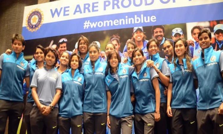 Indian Women's cricket Team Coach