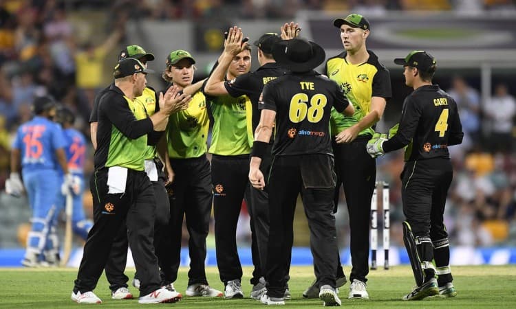 2nd T20I: Australia post 132/7 in rain-hit contest vs India Images