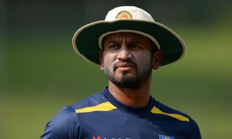 Dimuth Karunaratne