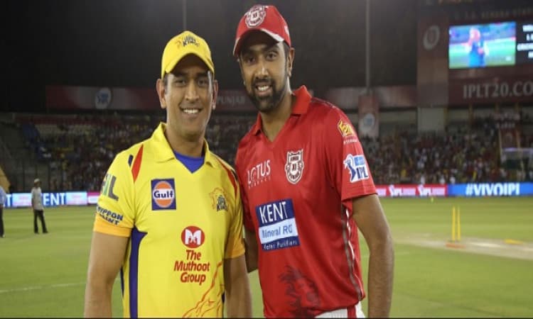 Dhoni vs ashwin