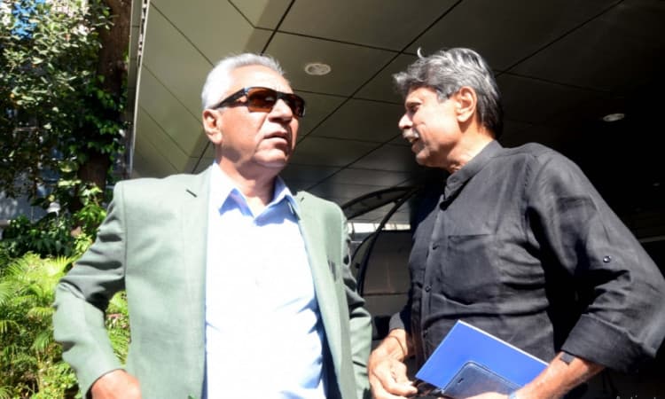 Anshuman Gaekwad and Kapil Dev