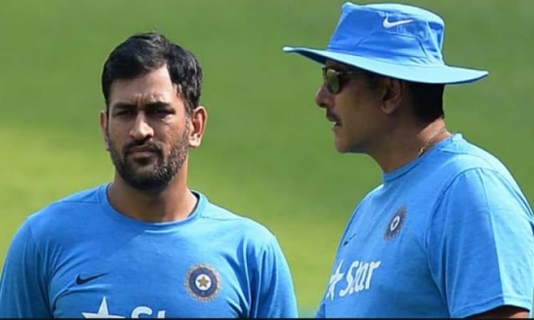 Ravi shastri and Dhoni