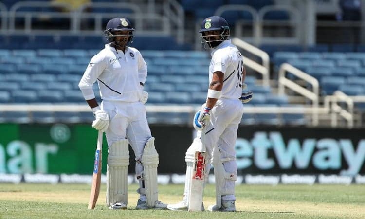 Mayank Agarwal & Virat Kohli