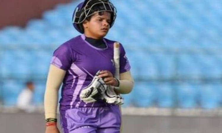 Living my father's dream: 15-year-old Shafali Verma Images