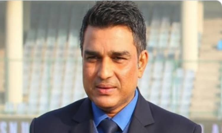 Sanjay Manjrekar trolled for tweet on 'being a parent' Images