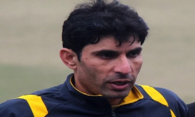 Plea filed in Lahore HC against Misbah's appointment as head coach Images