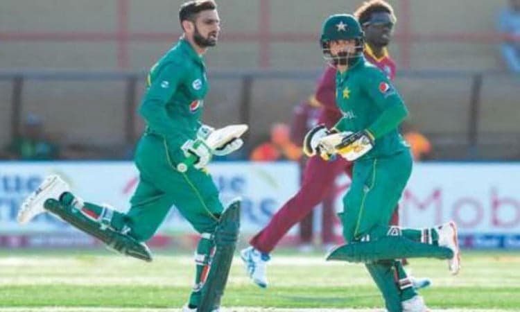 Mohammad Hafeez and Shoaib Malik