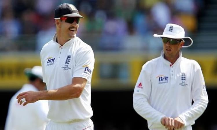 Graeme Swann and Kevin Pietersen