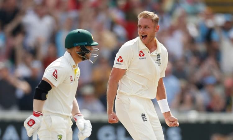 Stuart Broad and David Warner