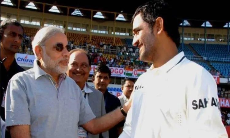 DHONI AND MODI