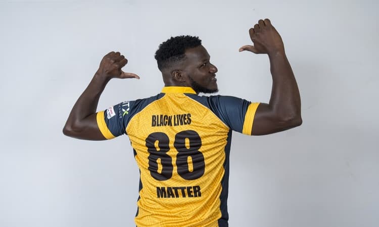 DARREN SAMMY
