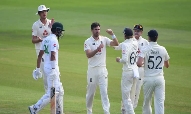 ENGLAND AND PAKISTAN