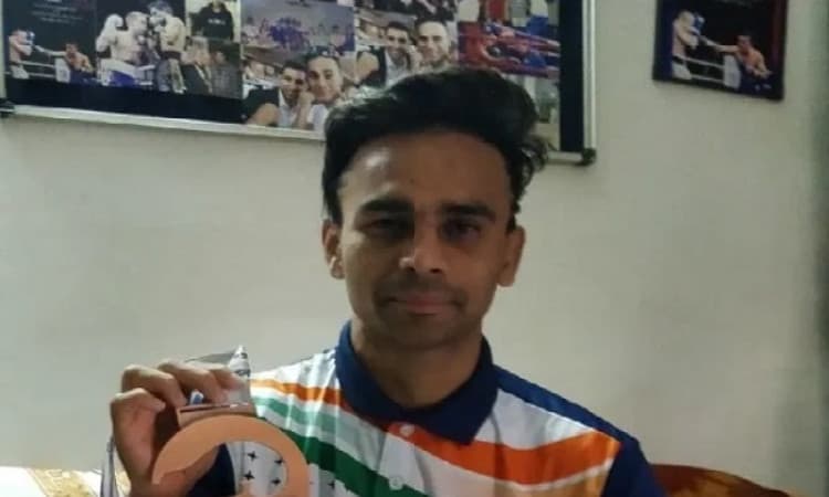 GAURAV BIDHURI