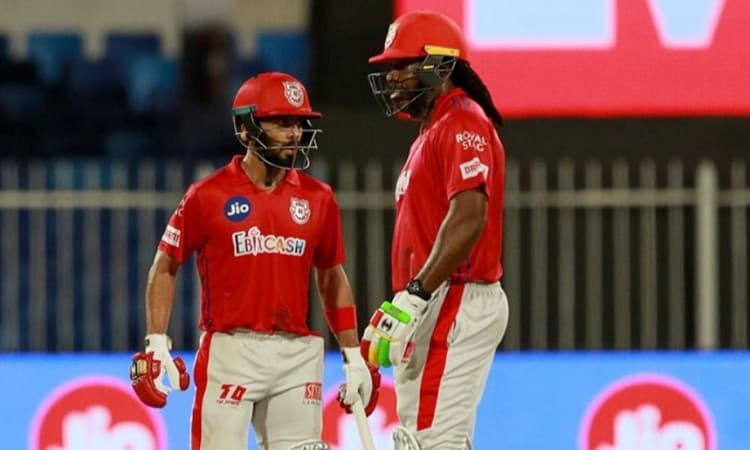Chris Gayle and Mandeep Singh