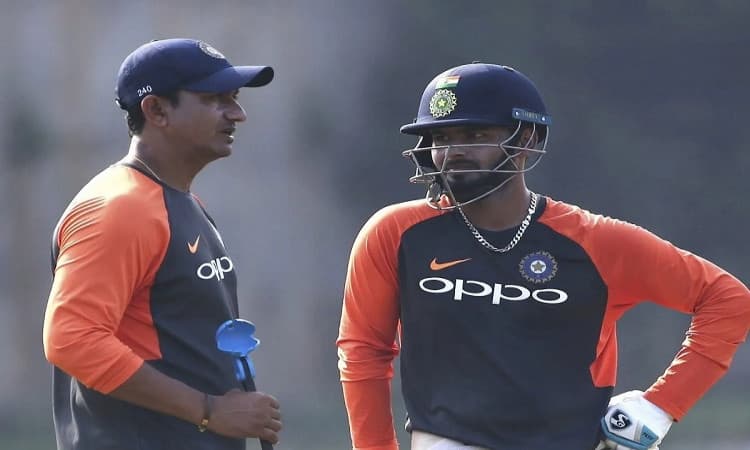 Sanjay Bangar and Rishabh Pant