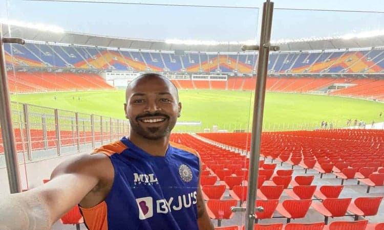 Cricket Image for IND vs ENG, Took Us An Hour To Get Used To Size Of New Motera Stadium: Hardik Pand