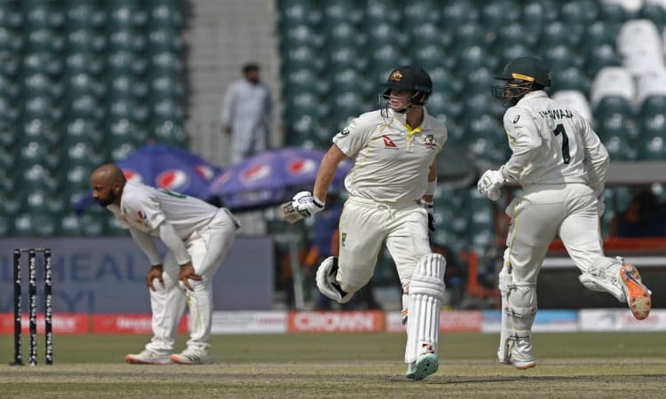 Cricket Image for Khawaja Takes Australia To 235/5 vs Pakistan On Day 1