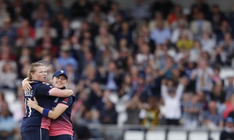 Cricket Image for Legendary England Women's Cricketer Anya Shrubsole Took Retirement From Internatio