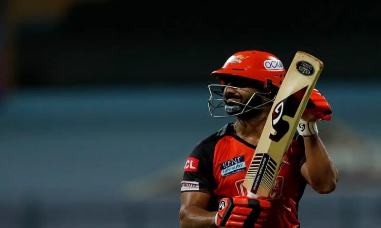 Cricket Image for  Rahul Tripathi Smashes Half-Century, SRH Posts 193/6 Against Mumbai