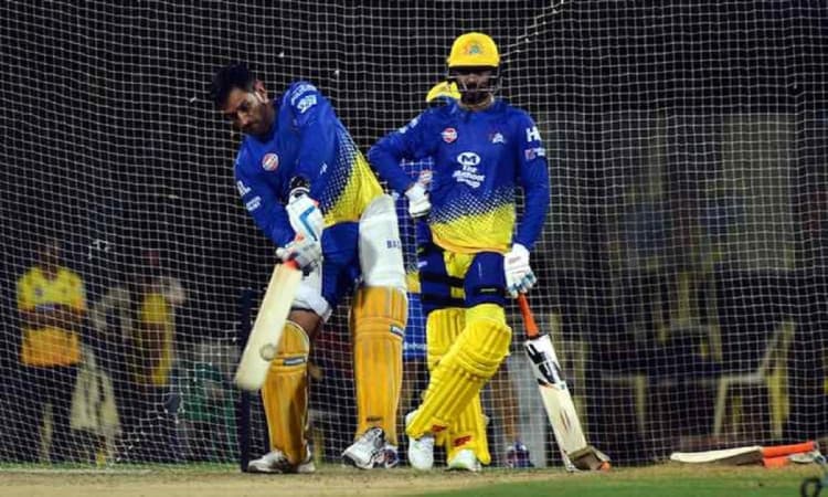 Cricket Image for 'I Bowled 2 Wides, Dhoni Came Up And Said Stop Looking At Me And Bowl'