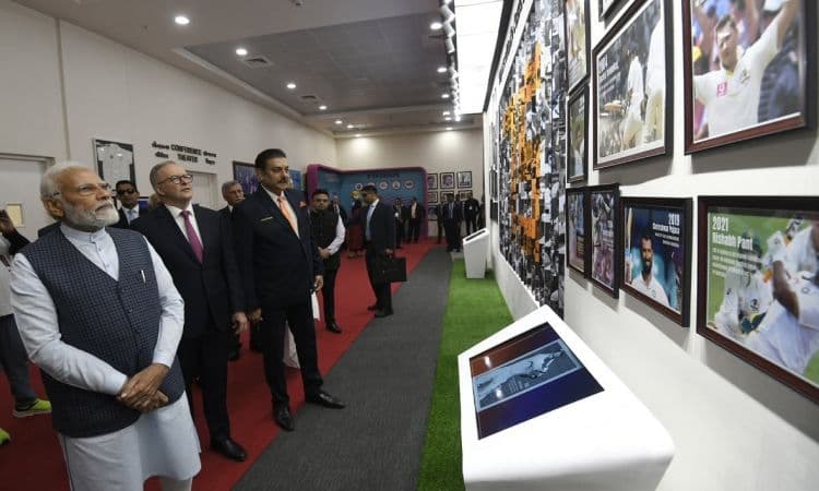 Modi, his Australian counterpart watch cricket match in Ahmedabad