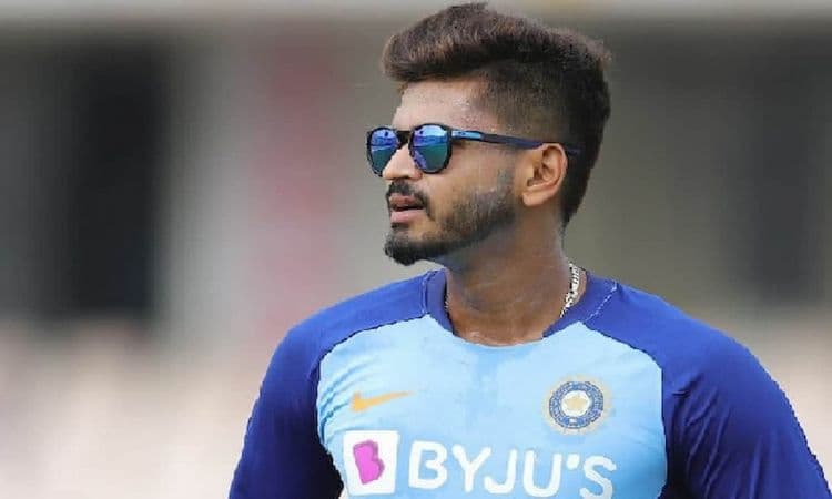 Shreyas Iyer reports at NCA for periodic treatment: Report