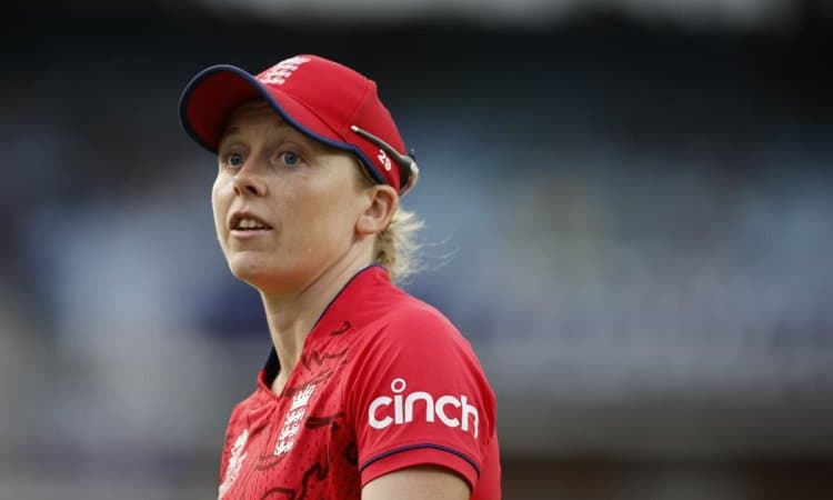 England Cricket Captain Heather Knight Reprimanded Over 'Blackface' Photo