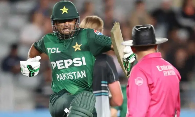 Hasan Nawaz Smacks Record-Breaking Maiden Ton As Pakistan Win 3rd NZ T20I