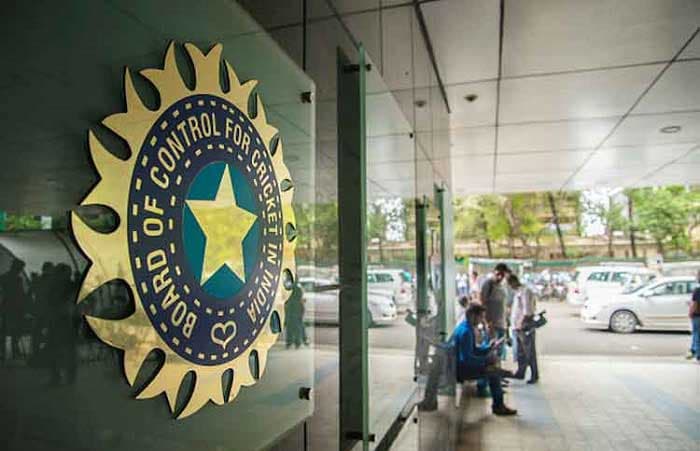 Supreme Court appoints four-member panel led by former CAG to run BCCI