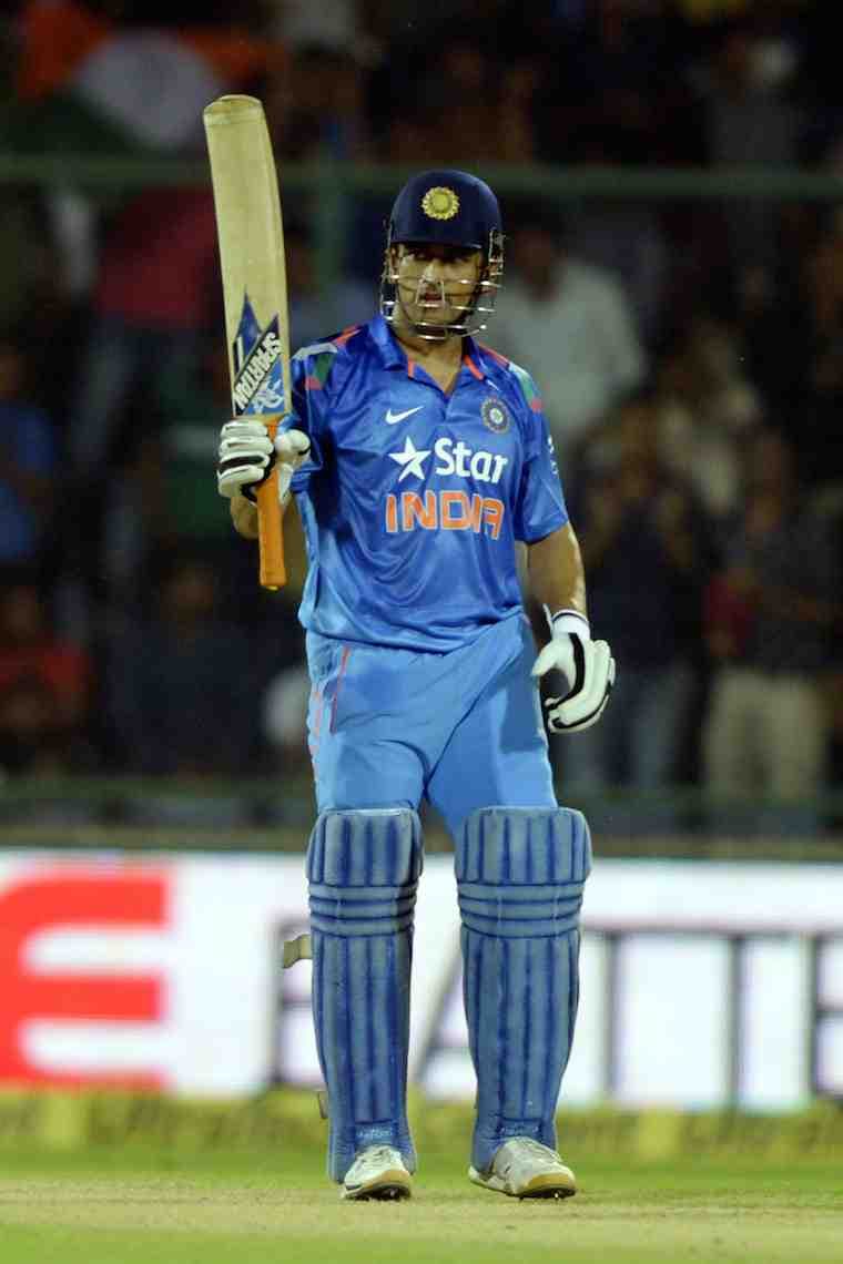 India beat West Indies by 48 runs,level ODI series 1-1