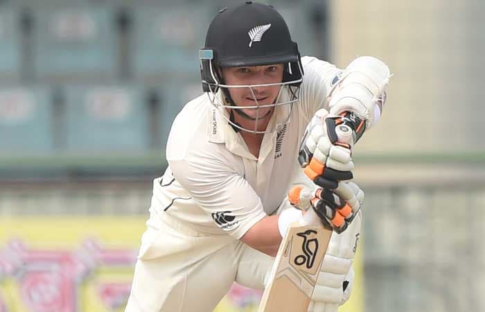 Image for Umpires have final say on bad light: Ronchi