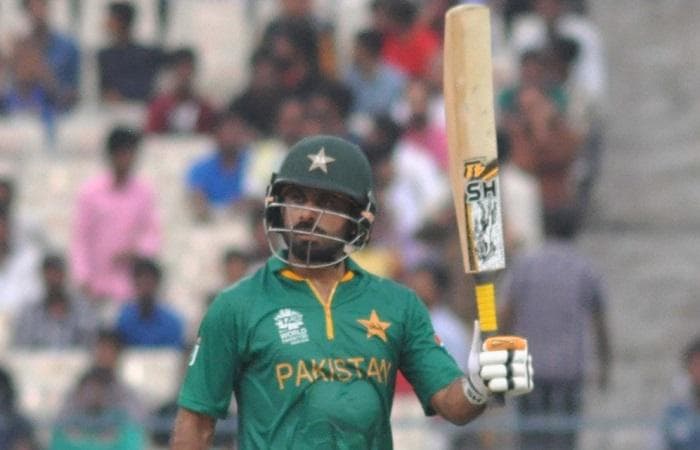 Pakistan beat Sri Lanka by 15 runs in World T20 warm-up clash