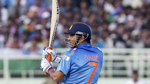 dhoni