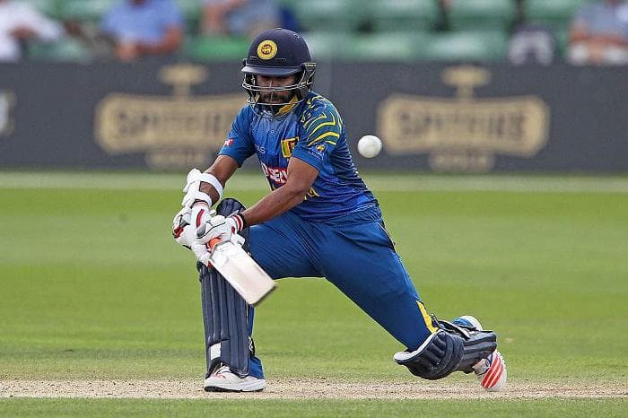 Niroshan Dickwella suspended for two limited-over matches