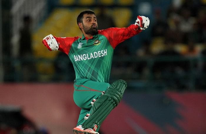 Bangladesh beat Oman to Qualify For Super 10